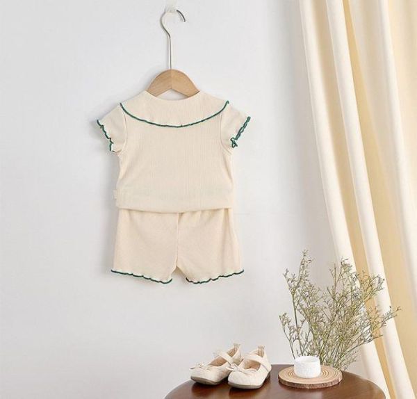 滾邊領結木耳邊套裝 