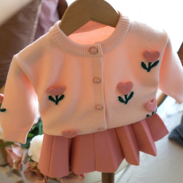 花朵刺繡針織百褶套裝 