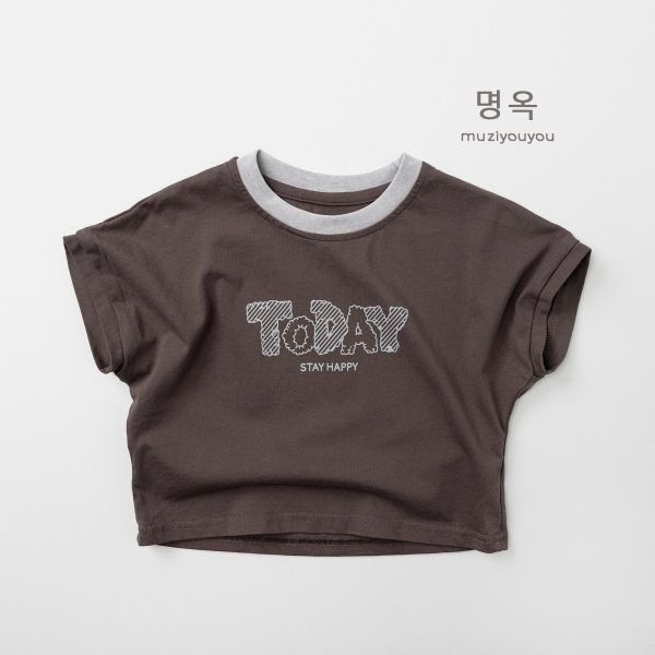 TODAY字母短上衣 