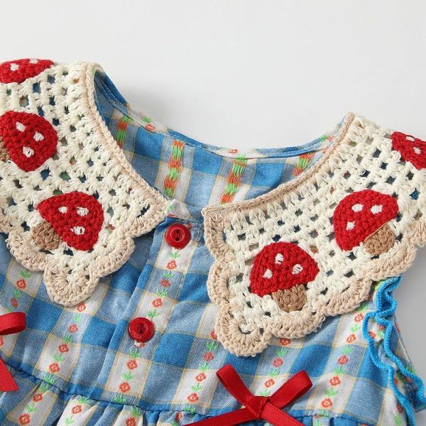 藍格紋草莓領可愛包屁 