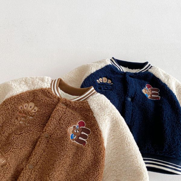 熊熊滾邊風毛絨絨外套 