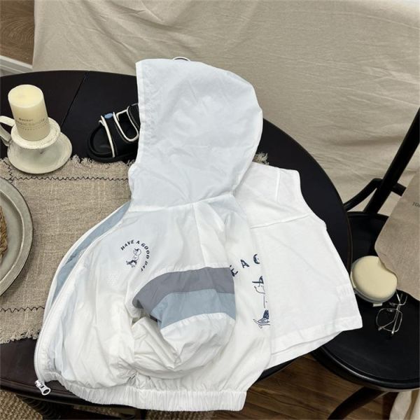 滑板男孩薄款外套 