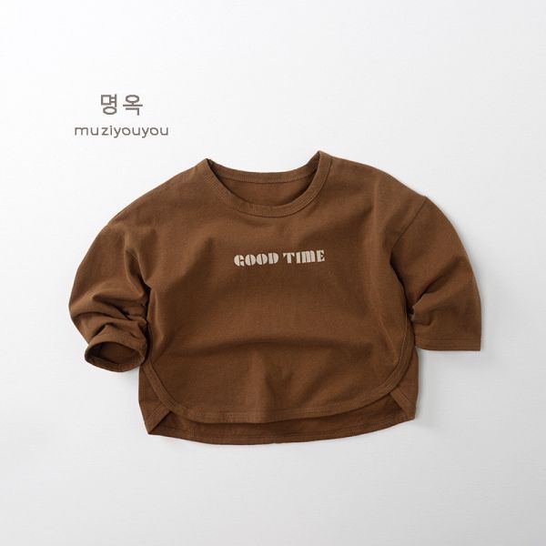 簡約小字母圓領百搭長tee 