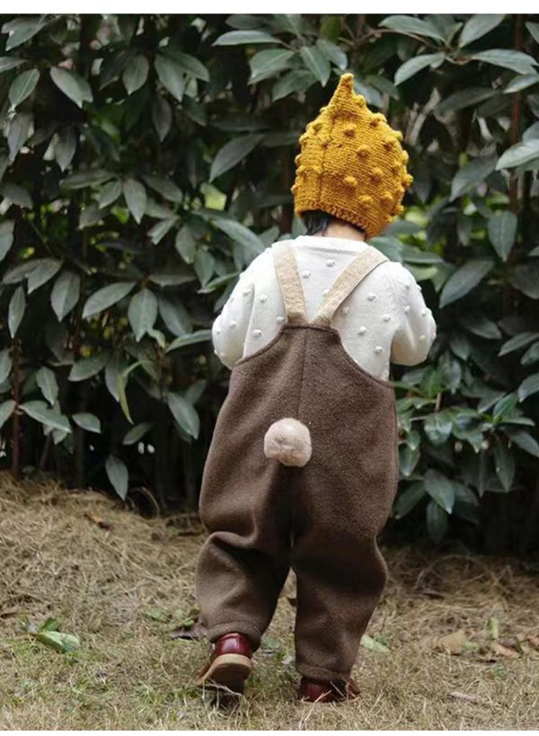 大地色！小兔尾毛絨吊帶褲 