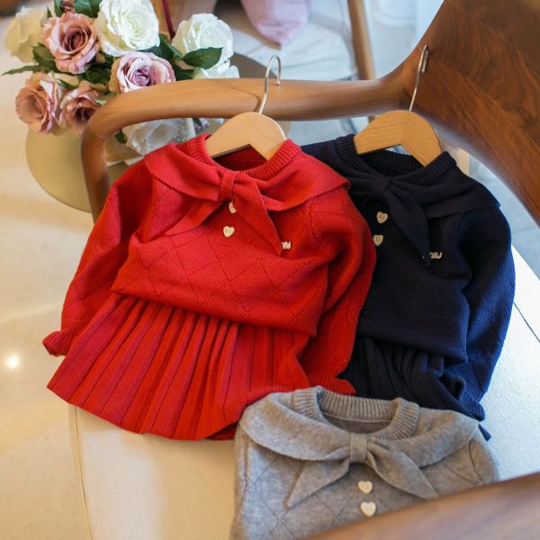 小小姐蝴蝶領針織百褶套裝 