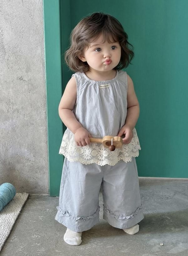 療癒藍蕾絲下擺套裝 