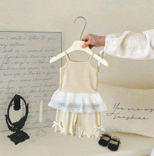 蝴蝶結腰間蕾絲吊帶套裝 