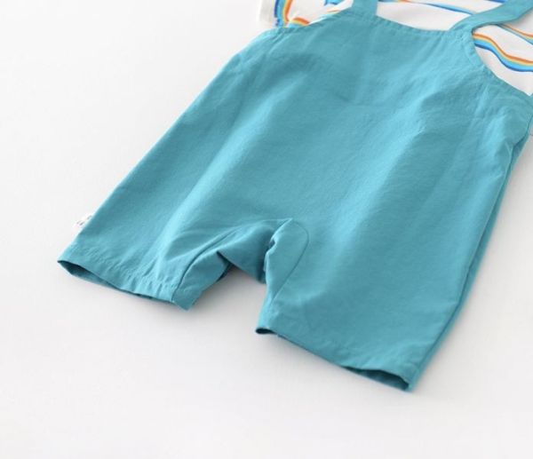 大眼睛彩虹條紋假兩件爬服 