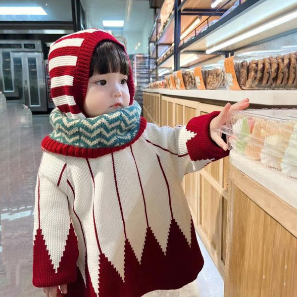 尖尖帽聖誕針織衫 