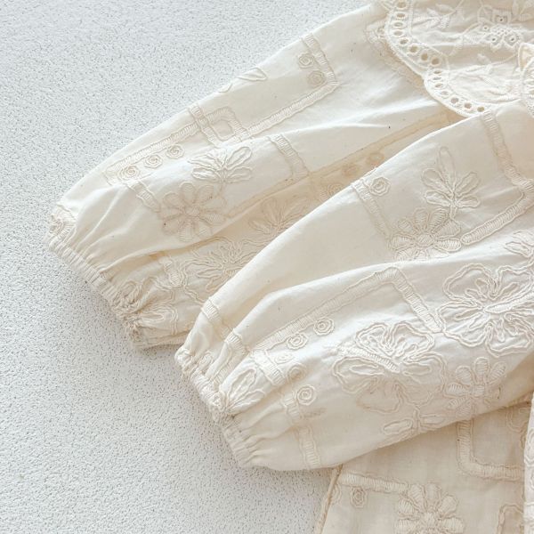 甜心花瓣領刺繡姊妹裝 