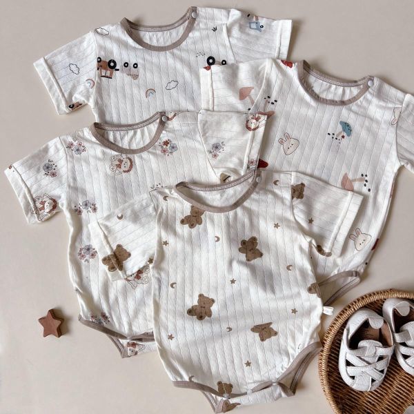 可愛好療癒款滾邊包屁 