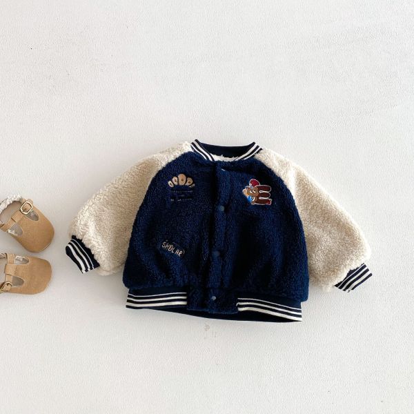 熊熊滾邊風毛絨絨外套 