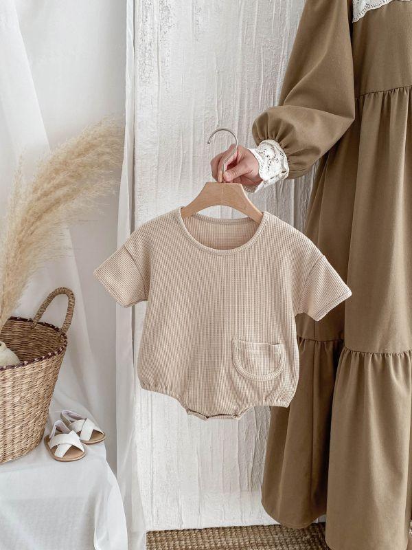 鬆餅格子小口袋包屁 