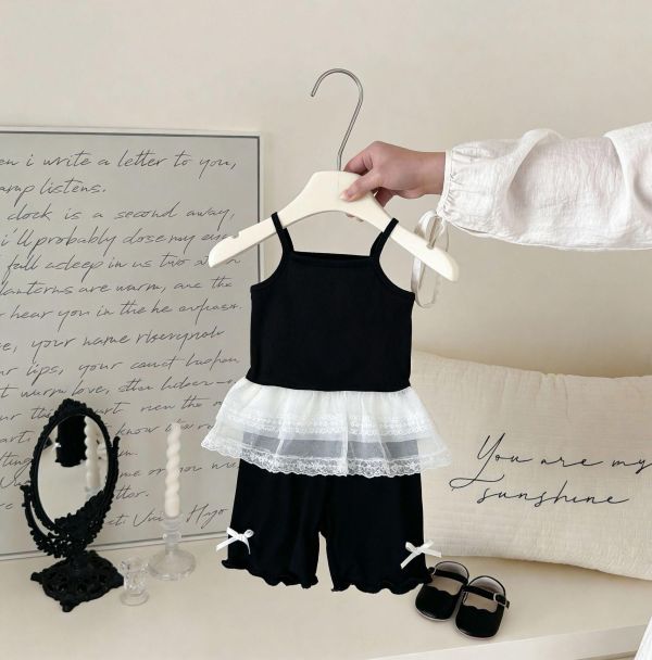 蝴蝶結腰間蕾絲吊帶套裝 