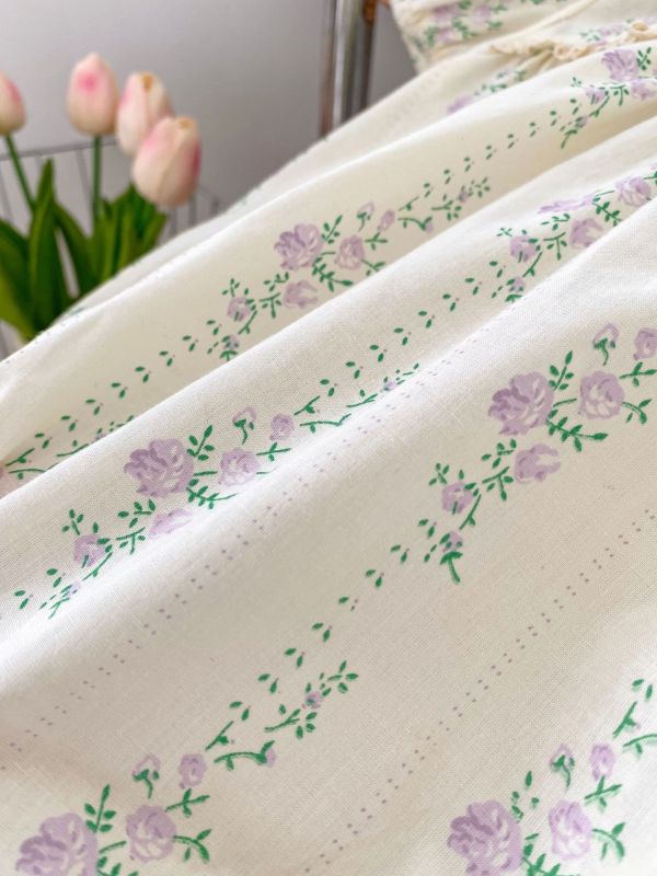 紫色花束刺繡包屁 