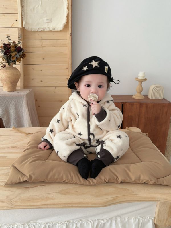 月光星星絨毛排扣連身衣 