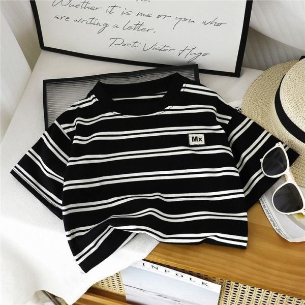 經典橫條紋帥氣短tee 