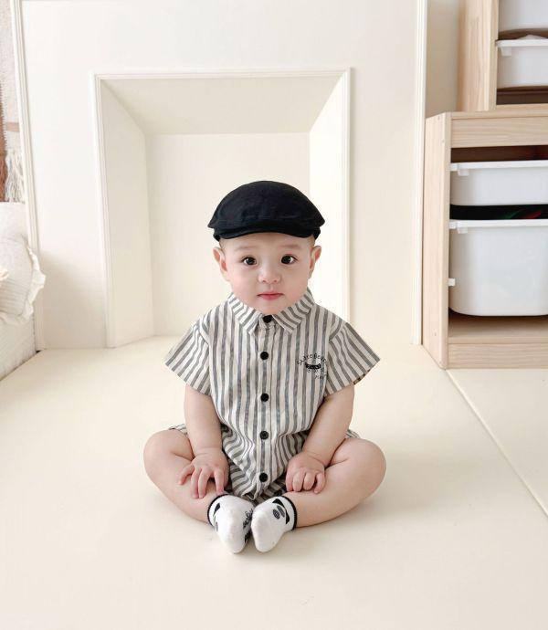 小小紳士直條紋連身衣 