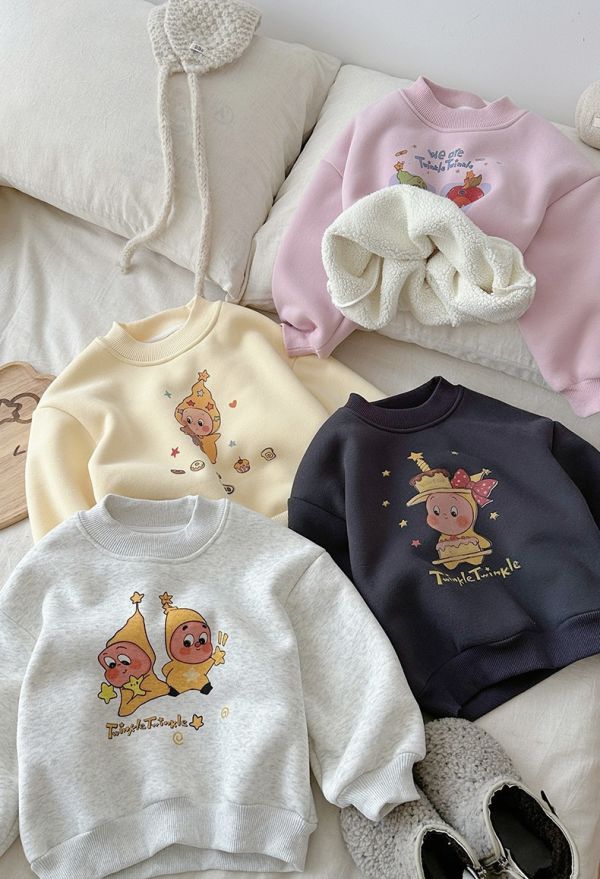 手繪感星星人保暖上衣 