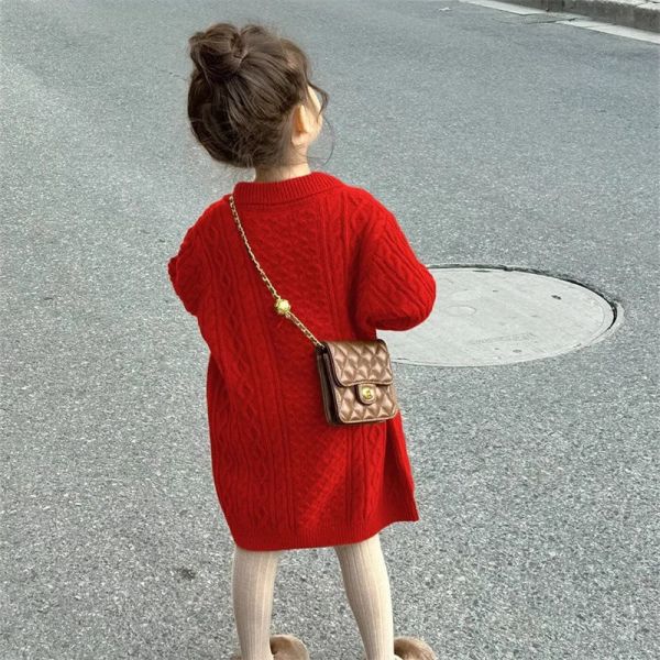 【現貨】溫柔系針織領長版洋裝 