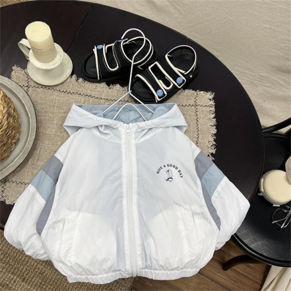 滑板男孩薄款外套 