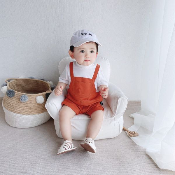 好帥氣！兩件式吊帶休閒服 