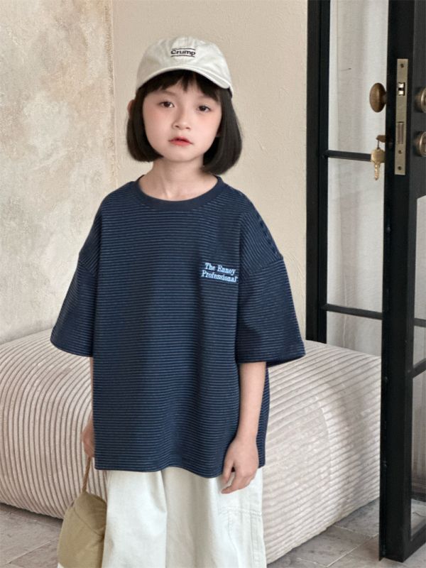 率性條紋百搭短上衣 