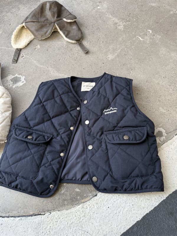 小山系鋪棉背心外套 