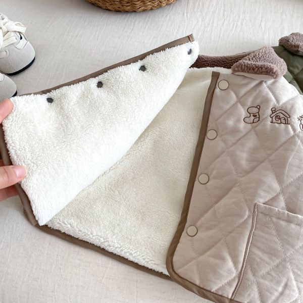 暖心小熊領菱格鋪棉外套 