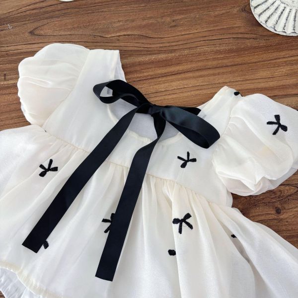 蝴蝶結黑白配滿月包屁 