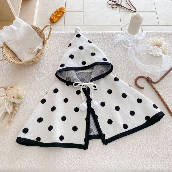 黑白小圓點連帽斗篷 