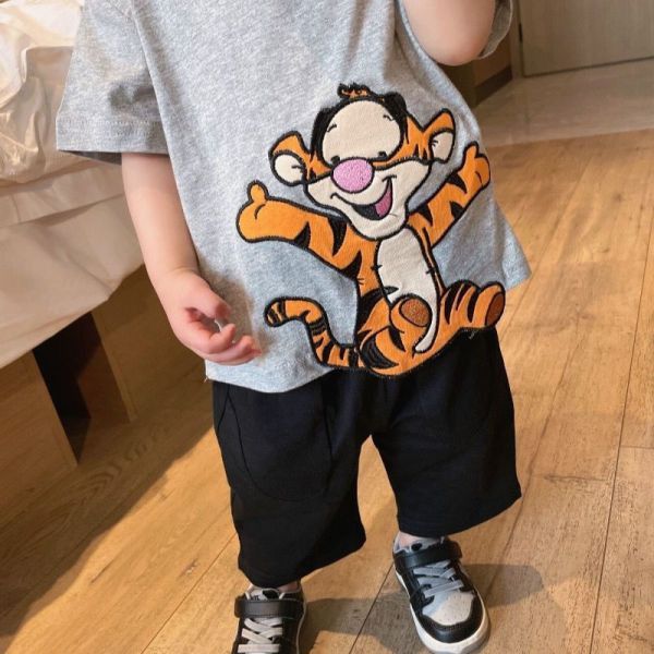 【現貨】小迪家族立體短tee 