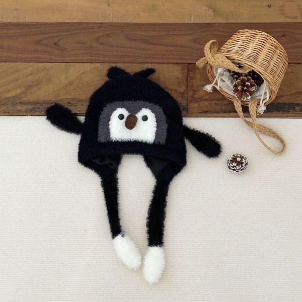 咕咕企鵝毛絨護耳帽 