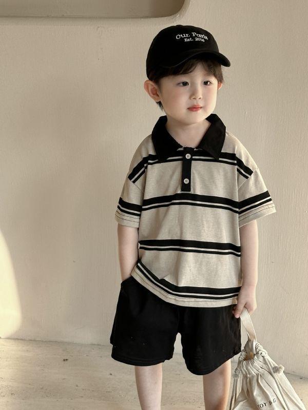 帥帥的寬細條紋兄妹裝 