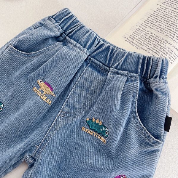 小恐龍刺繡口袋牛件短褲 