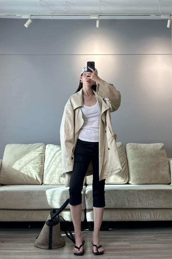 JP16 時髦人必備 卡布里小開岔七分西褲（S/M) 