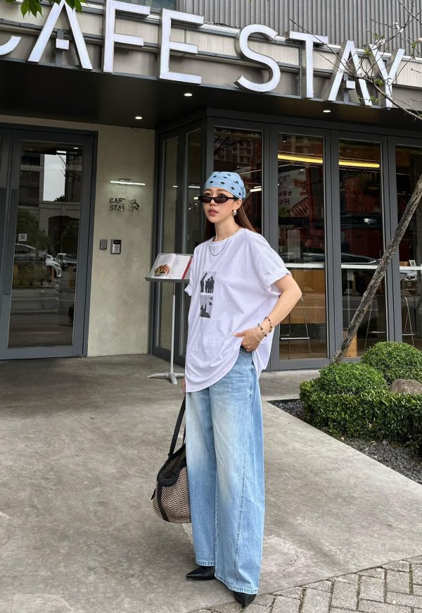 J06 *敲碗上架* 挺版圓領方格照片棉T(白) 