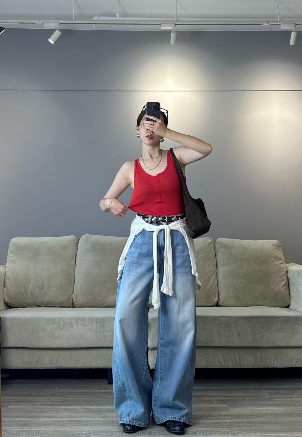 J12 【包色賣場】單穿疊搭都漂亮 彈性前釦天絲棉背心(白/紅/碳灰) 