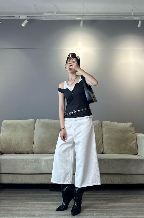 J12 單穿疊搭都漂亮 彈性前釦天絲棉背心(碳灰) 