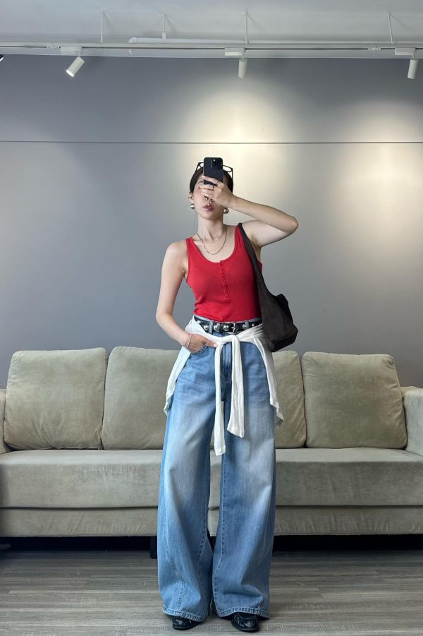 J12 單穿疊搭都漂亮 彈性前釦天絲棉背心(紅) 