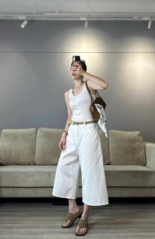 J12 【包色賣場】單穿疊搭都漂亮 彈性前釦天絲棉背心(白/紅/碳灰) 