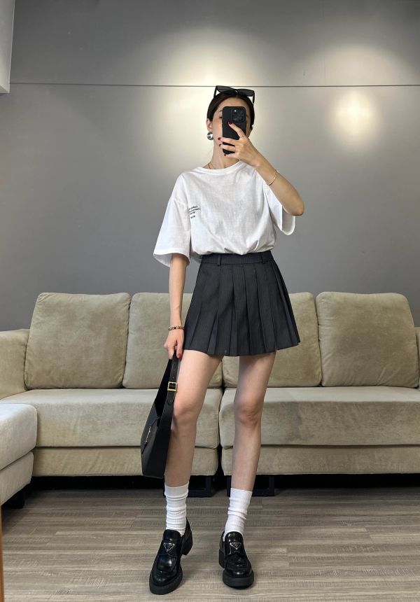 RA02 熱賣破百 設計品牌 韓妞最愛百搭細坑條棉襪（多色） 