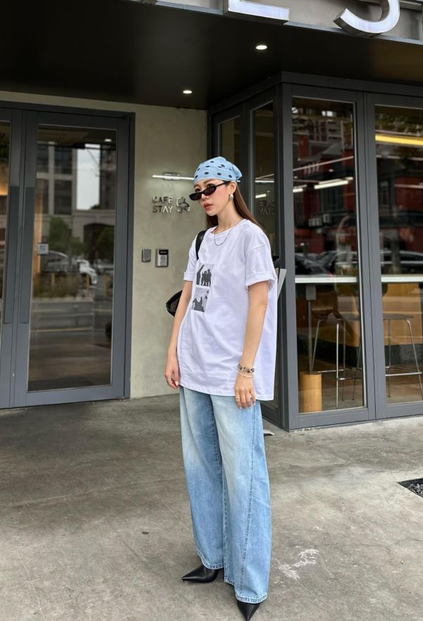 J06 *敲碗上架* 挺版圓領方格照片棉T(白) 