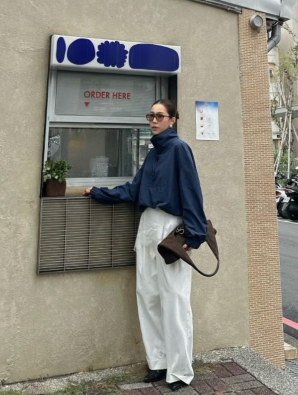 H14 鬆弛時髦 歐美兩穿純色滑布衫(藍) 