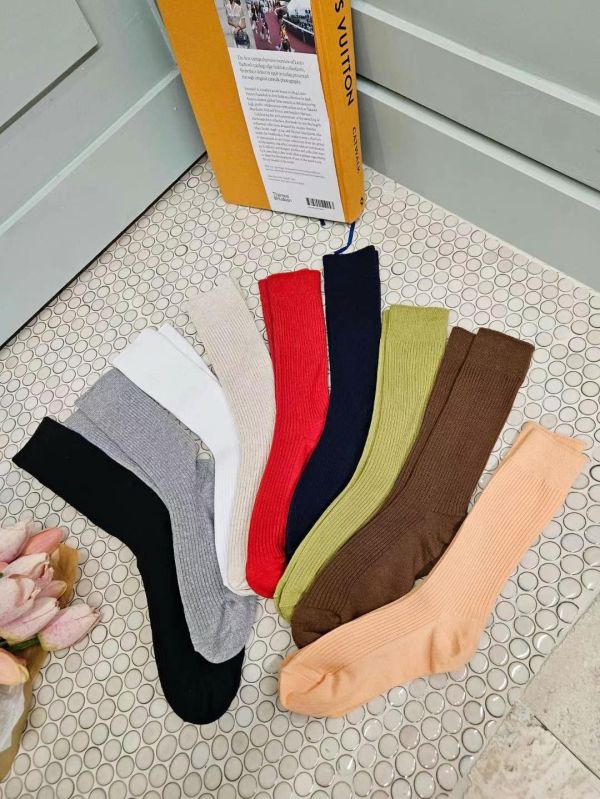 RA02 熱賣破百 設計品牌 韓妞最愛百搭細坑條棉襪（多色） 