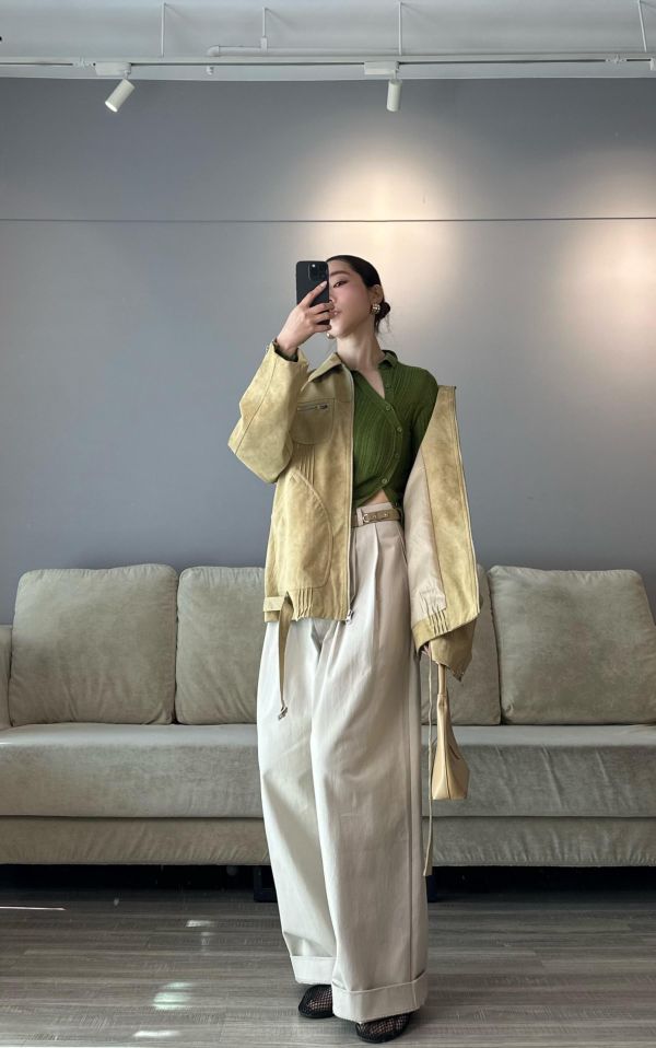 H18 *現貨 細節滿滿 前拉鍊壓線霧面皮革外套(圖片色) 