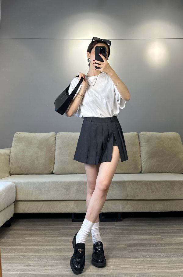 RA02 熱賣破百 設計品牌 韓妞最愛百搭細坑條棉襪（多色） 