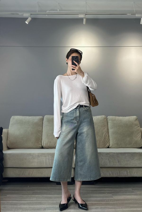 J07 版型完美 辣的剛剛好垂墜露背T(白) 