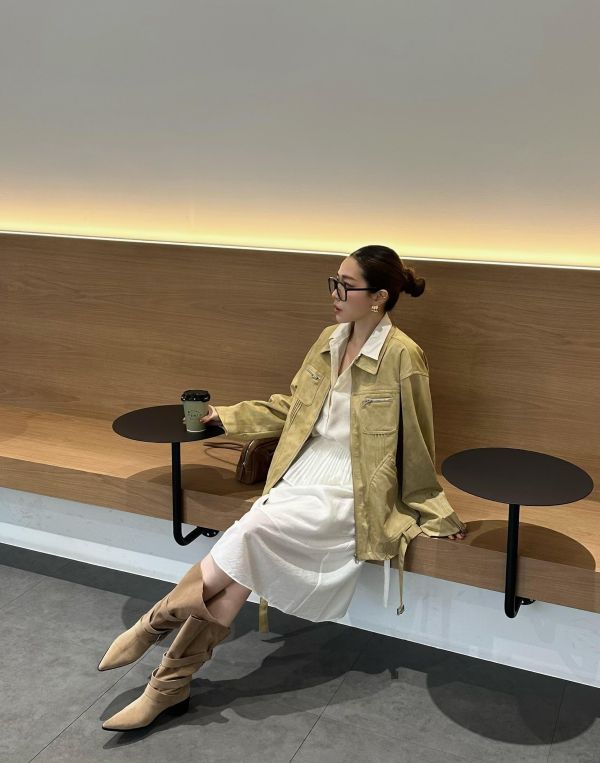 H18 *現貨 細節滿滿 前拉鍊壓線霧面皮革外套(圖片色) 