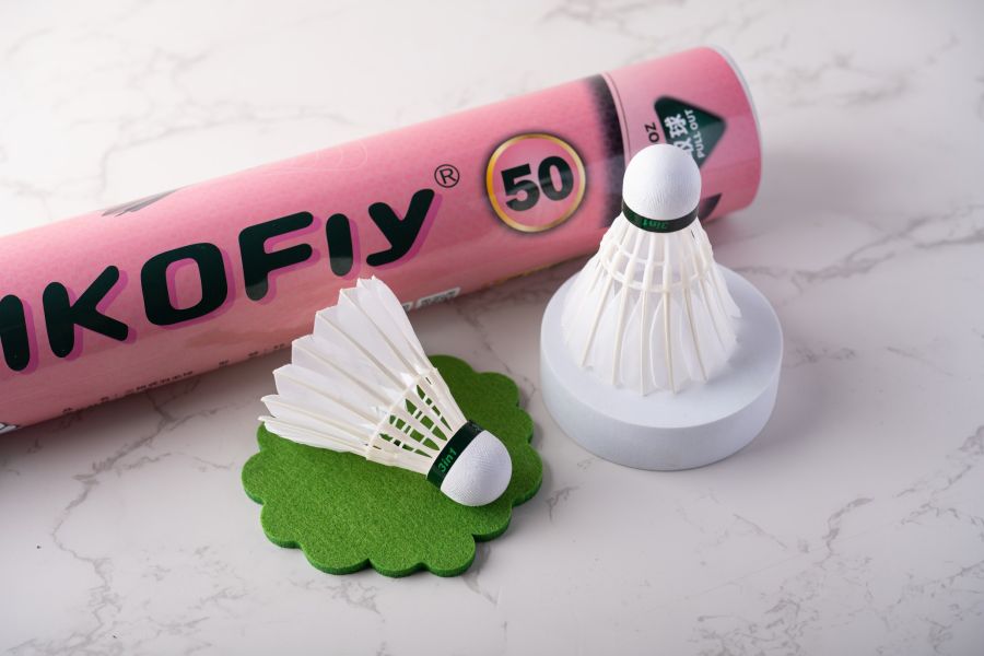 nikofly 粉色50號三合一羽毛球 【 大陸製 x 鵝毛 x 飛行穩定 x  耐打】 12入 